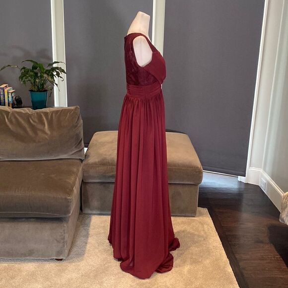 Woman’s A-Line V-Neck Chiffon Prom Bridesmaid or Formal Dress Size 8 NWT - Picture 5 of 12